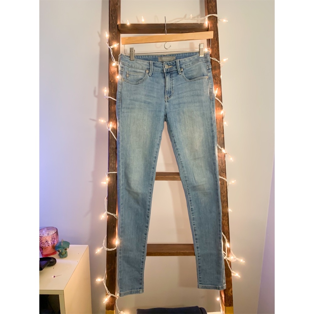 Light Wash Ankle Length Skinny Jeans